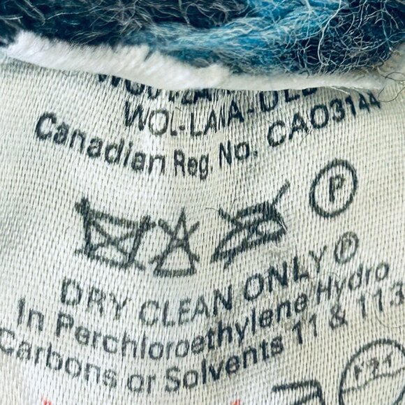 Vintage Jaeger Wool Sweater Size 40 Geometric Pattern Long Sleeve Pullover - Picture 9 of 10